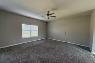 268 Honeysuckle Ln, Princeton, TX 75407 - Photo 5
