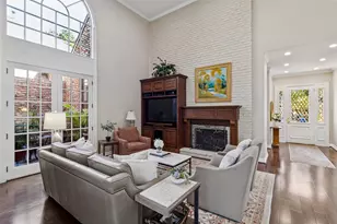 12131 Vendome Pl, Dallas, TX 75230 - Photo 9
