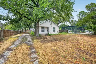 3009 Caddo Trail, Lake Worth, TX 76135 - Photo 1