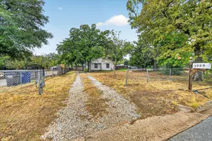3009 Caddo Trail, Lake Worth, TX 76135 - Photo 3