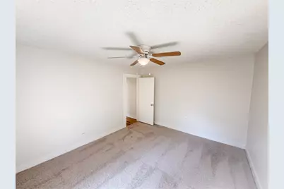5609 Baylor Avenue, River Oaks, TX 76114 - Photo 11