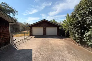 5609 Baylor Ave, River Oaks, TX 76114 - Photo 15