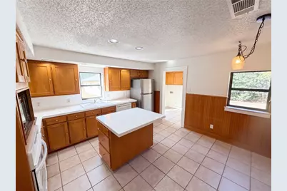 5609 Baylor Avenue, River Oaks, TX 76114 - Photo 3