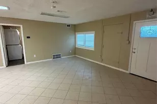 3727 Jackson St, Irving, TX 75061 - Photo 3