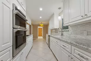 9433 Meadowknoll Dr, Dallas, TX 75243 - Photo 15