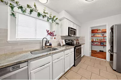 2601 Kimberly Drive, Garland, TX 75040 - Photo 11