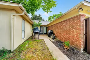 2601 Kimberly Dr, Garland, TX 75040 - Photo 27