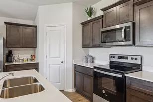 319 Whispering Pne Dr, Royse City, TX 75189 - Photo 5