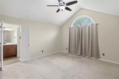 814 Rawlins Drive, Lancaster, TX 75146 - Photo 11
