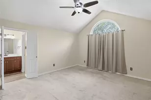 814 Rawlins Dr, Lancaster, TX 75146 - Photo 11