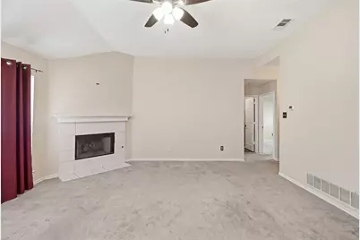 814 Rawlins Drive, Lancaster, TX 75146 - Photo 3