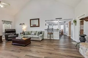 2400 Springfield Rd, Springtown, TX 76082 - Photo 7