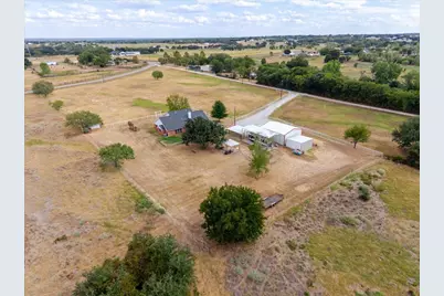 2400 Springfield Road, Springtown, TX 76082 - Photo 27