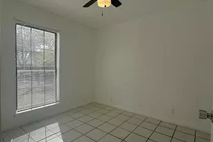 1320 S Rockwall Ave, Terrell, TX 75160 - Photo 9