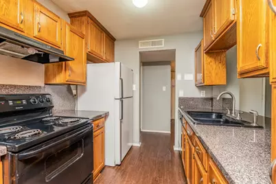 7005 Wildbriar Court E, Fort Worth, TX 76120 - Photo 7