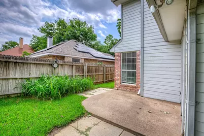 230 Brittany Drive, Euless, TX 76039 - Photo 37