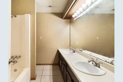 1715 Fairfax Street, Paris, TX 75460 - Photo 9