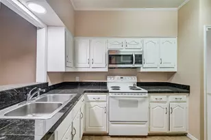 7418 Wellcrest Dr, Dallas, TX 75230 - Photo 9