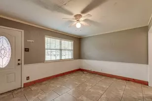 8710 Cardella Ave, Dallas, TX 75217 - Photo 5