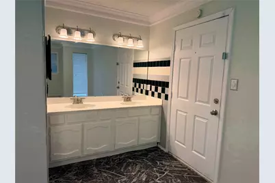 3117 Sondra Drive #205, Fort Worth, TX 76107 - Photo 21