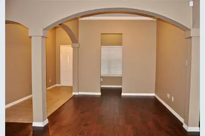 1518 Snow Trail, Lewisville, TX 75077 - Photo 3