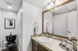 10578 High Hollows Dr, Dallas, TX 75230 - Photo 27