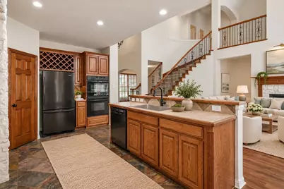 3736 Boxwood Drive, Grand Prairie, TX 75052 - Photo 3