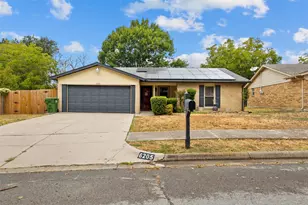 6205 Sunnybrook Dr, Watauga, TX 76148 - Photo 1