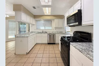 4219 Tanner Way, Grand Prairie, TX 75052 - Photo 5