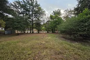 1007 N Montgomery St, Gilmer, TX 75644 - Photo 15