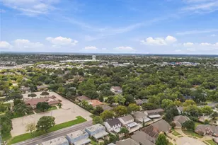 2808 S Fielder Rd, Arlington, TX 76015 - Photo 29