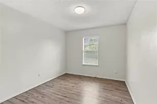 2808 S Fielder Rd, Arlington, TX 76015 - Photo 19