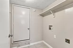 2808 S Fielder Rd, Arlington, TX 76015 - Photo 11