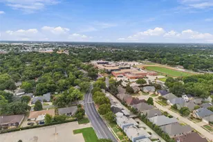 2808 S Fielder Rd, Arlington, TX 76015 - Photo 33