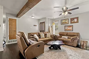 1117 Cozby St E, Benbrook, TX 76126 - Photo 3