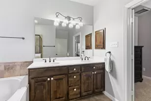 3956 Hollow Lake Rd, Fort Worth, TX 76262 - Photo 15