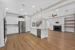 10601 Whispering Pines Dr, Frisco, TX 75033 - Photo 11