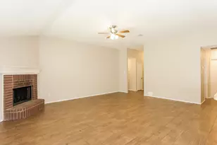 2216 Cancun Dr, Mansfield, TX 76063 - Photo 3