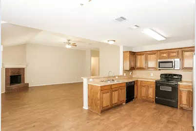 2216 Cancun Drive, Mansfield, TX 76063 - Photo 5