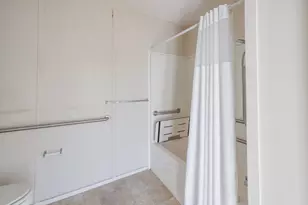 117 Seminole St, Tye, TX 79563 - Photo 15