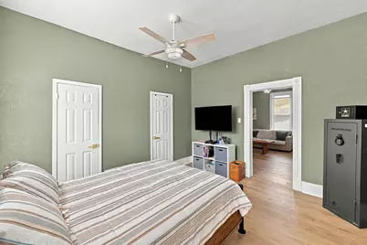 311 N Pendell Avenue, Cleburne, TX 76033 - Photo 17