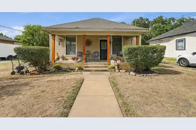 311 N Pendell Avenue, Cleburne, TX 76033 - Photo 1