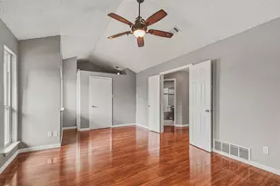 4357 Ashley Ln, Grand Prairie, TX 75052 - Photo 21