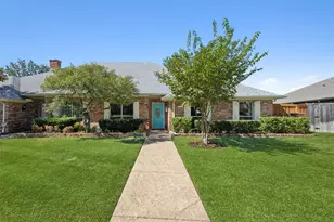 16353 Lauder Ln, Dallas, TX 75248 - Photo 1