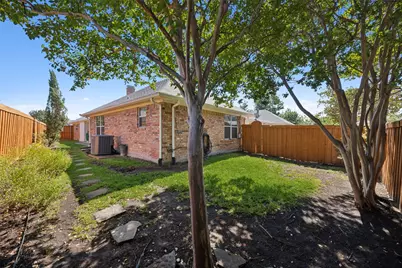 16353 Lauder Lane, Dallas, TX 75248 - Photo 25