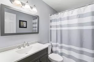 1705 Sandy Point Ct, Arlington, TX 76018 - Photo 25