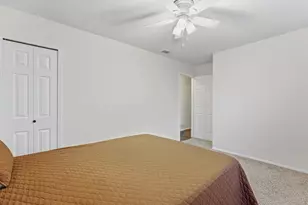 1705 Sandy Point Ct, Arlington, TX 76018 - Photo 27