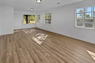 1009 E 11th St, Dallas, TX 75203 - Photo 3