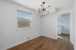 5221 Elkridge Dr, Dallas, TX 75227 - Photo 9