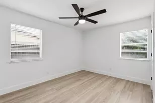 3205 Fargo Ct, Fort Worth, TX 76133 - Photo 19
